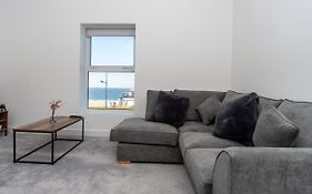 Sea Views Modern Two Bedroom Apartment
